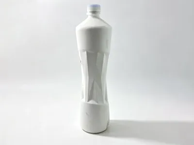 Custom 1,000 ml glass bottles for a mineral water supplier in Cape Verde